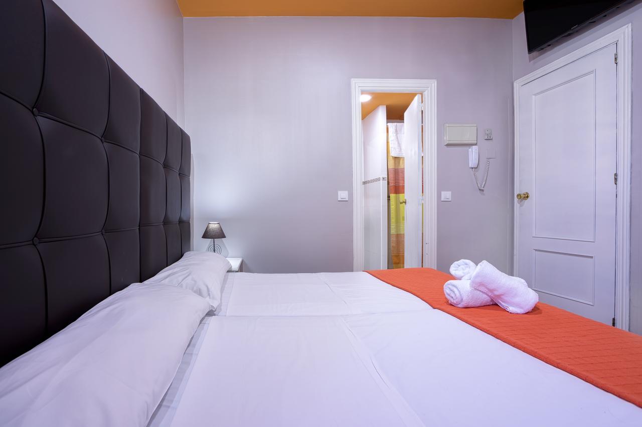 Hostal Ciudad Jardin Málaga Exterior foto