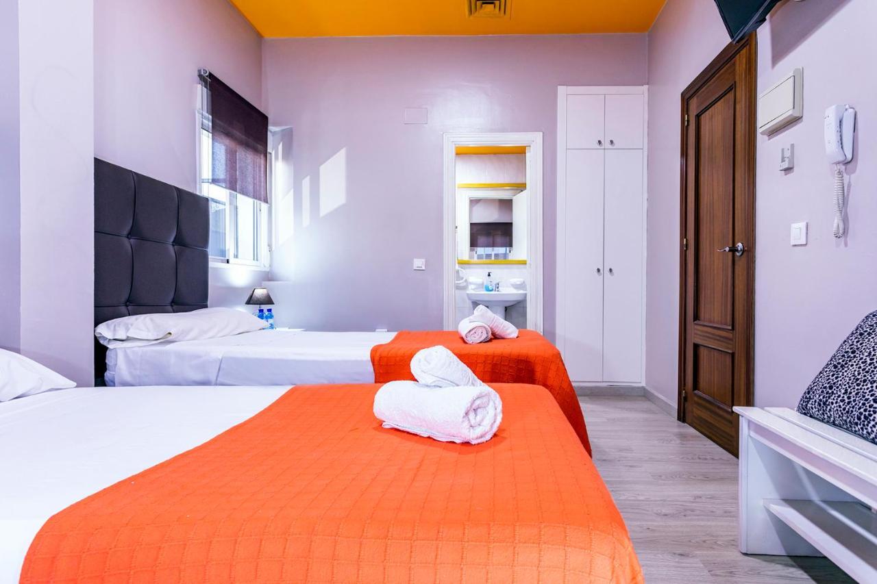 Hostal Ciudad Jardin Málaga Exterior foto