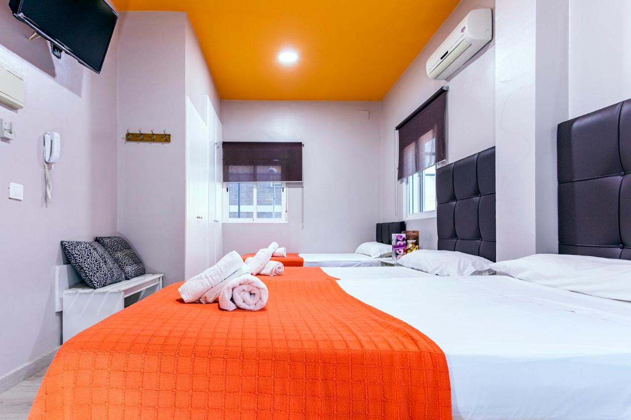 Hostal Ciudad Jardin Málaga Exterior foto